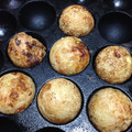 ともスクスク's cooksnap of when they made 我が家の定番たこ焼き.