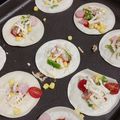 ペコリーナの台所's cooksnap of when they made 餃子の皮ピザ　ホットプレートの温度設定.