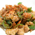 chiroyanma's cooksnap of when they made ピーマンと豚こまの味噌マヨいため.