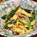 フーカ's cooksnap of when they made 豚こま肉とオクラとふわふわ卵の塩麹炒め.