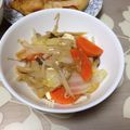 マロポル's cooksnap of when they made たっぷりキノコのサプライズ鍋★ダイエット.