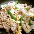 monchi”'s cooksnap of when they made 豚とえのきと野菜炒め.