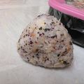 ひーゆーママ's cooksnap of when they made ゆかり明太子の彩りおにぎり♡.