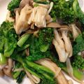 まりも0622's cooksnap of when they made 菜の花とシメジの簡単ペペロンチーノ♪.