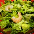 saki1010's cooksnap of when they made レタスと海老＆アボガドの簡単サラダ.