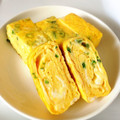 ゆのちゃそママ's cooksnap of when they made 簡単お弁当おかず「ネギ＆チーズの卵焼き」.