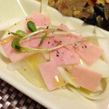 それいゆ★'s cooksnap of when they made 料理研究家の新玉ねぎとハムの黒酢マリネ.