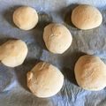 ネシープ's cooksnap of when they made 簡単米粉の手ごねパン.