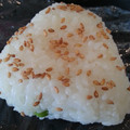 piroro17's cooksnap of when they made 桜えび＆枝豆のマヨつゆおにぎり.