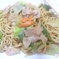 ＊カンカン＊'s cooksnap of when they made ウスターソースしかない時の焼きそば(笑).