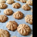 peanvus's cooksnap of when they made マカロン風＊アーモンドメレンゲクッキー.
