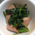 ask7280's cooksnap of when they made 魚肉ソーセージとほうれん草のオイマヨ炒め.