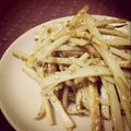 73i's cooksnap of when they made 簡単&絶品！ごぼうの塩きんぴら.