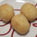 ピンクのねこち's cooksnap of when they made カマンベールのポテト包み揚げ.