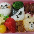 Rapunzel♥'s cooksnap of when they made キャラ弁lineムーン＆ブラウン.