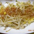 へぶんずきっちん's cooksnap of when they made ソルトが命☆もやしの節約スペインオムレツ.