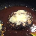 プーちゃんちゃん's cooksnap of when they made 彼が喜ぶ☆洋食屋さんの絶品ハンバーグ.