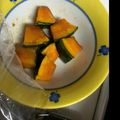 mochicoro✿'s cooksnap of when they made お弁当に♪レンジで１分×３かぼちゃの煮物.