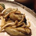 ポヨちママ's cooksnap of when they made ☆牡蠣ときのこのニンニクソテー☆.