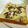 ねっちゃんっ's cooksnap of when they made カマンベール＆塩こんぶの和風トースト.
