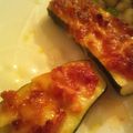 mrii's cooksnap of when they made ズッキーニボートに詰め物チーズ焼き.