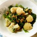 すくぴん's cooksnap of when they made カリフラワーと小松菜の炒め物♡.
