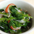 しゅんパンまん's cooksnap of when they made 速攻おつまみ三つ葉とカニカマの和物.