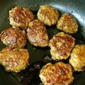 madrid07's cooksnap of when they made 鶏つくね☆照り焼きハンバーグ風.