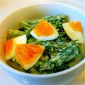 yukojiji's cooksnap of when they made 菜の花とゆで卵のサラダ.