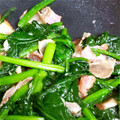 はるるんぱわー's cooksnap of when they made 原木椎茸とほうれん草のガーリックソテー.