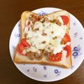 よちりん's cooksnap of when they made 簡単☆納豆トマトチーズのトースト.