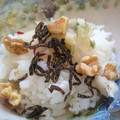 ４番目's cooksnap of when they made くるみのサクサク♪お茶漬け.