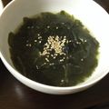 ポメちょん's cooksnap of when they made ダシダでインスタント韓国わかめスープ.