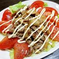 バイ・タリ娘's cooksnap of when they made ヨシダグルメソースで照り玉豚マヨサラダ丼.