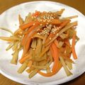 NEWYOLK's cooksnap of when they made ☆５分・３材☆うどの皮のきんぴら.