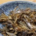 茶弥☆'s cooksnap of when they made おやつ？おつまみ？甘辛炒り煮干.