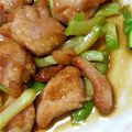 mｉKＡ's cooksnap of when they made 鶏モモ肉とアスパラの甘辛バター炒め.