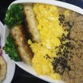 komomoten's cooksnap of when they made お手軽フライパン一つで♥簡単鶏そぼろ丼.