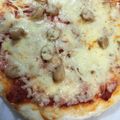 4児男子母さんの台所's cooksnap of when they made 手作りトマトソースのシーフードピザ♪.