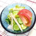 YCHキッチン's cooksnap of when they made 抱えていける！レタスとカニカマのサラダ.