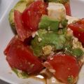 ヨシヨッシー's cooksnap of when they made アボカドとトマトのさっぱりサラダ.