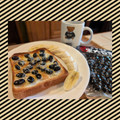 ダッフィーニーうに's cooksnap of when they made おせちの残りで♪黒豆粉チーズトースト.