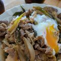往きつ戻りつ's cooksnap of when they made ☆すき焼き丼☆.