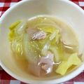 白バラ牛's cooksnap of when they made ＊とろとろキャベツとベーコンの味噌汁＊.