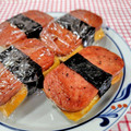 在宅勤務のおじさん's cooksnap of when they made 手を汚さずに、SPAMおにぎり☆彡.