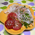 まこさんど's cooksnap of when they made トマトと玉ねぎの冷え冷えサラダ.