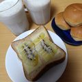 よちりん's cooksnap of when they made キウイのミルキーチーズトースト.