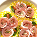 ☆8トマチー8☆'s cooksnap of when they made 花おつまみ♡生ハムとクリチの薔薇♬簡単.