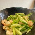 ありがとまま's cooksnap of when they made 超簡単♡エビとアスパラのガリバターソテー.