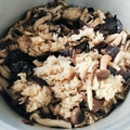 マ行のママ's cooksnap of when they made たっぷりきのこと昆布佃煮の炊き込みご飯.